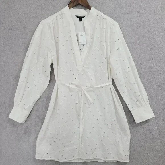 NWT. Banana Republic Women's Eyelet Tunic Dress M V-Neck Belted 26CT - Picture 1 of 10